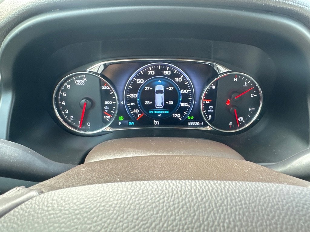 Used 2018 GMC Acadia Denali w/ LPO, Cargo Package image 40