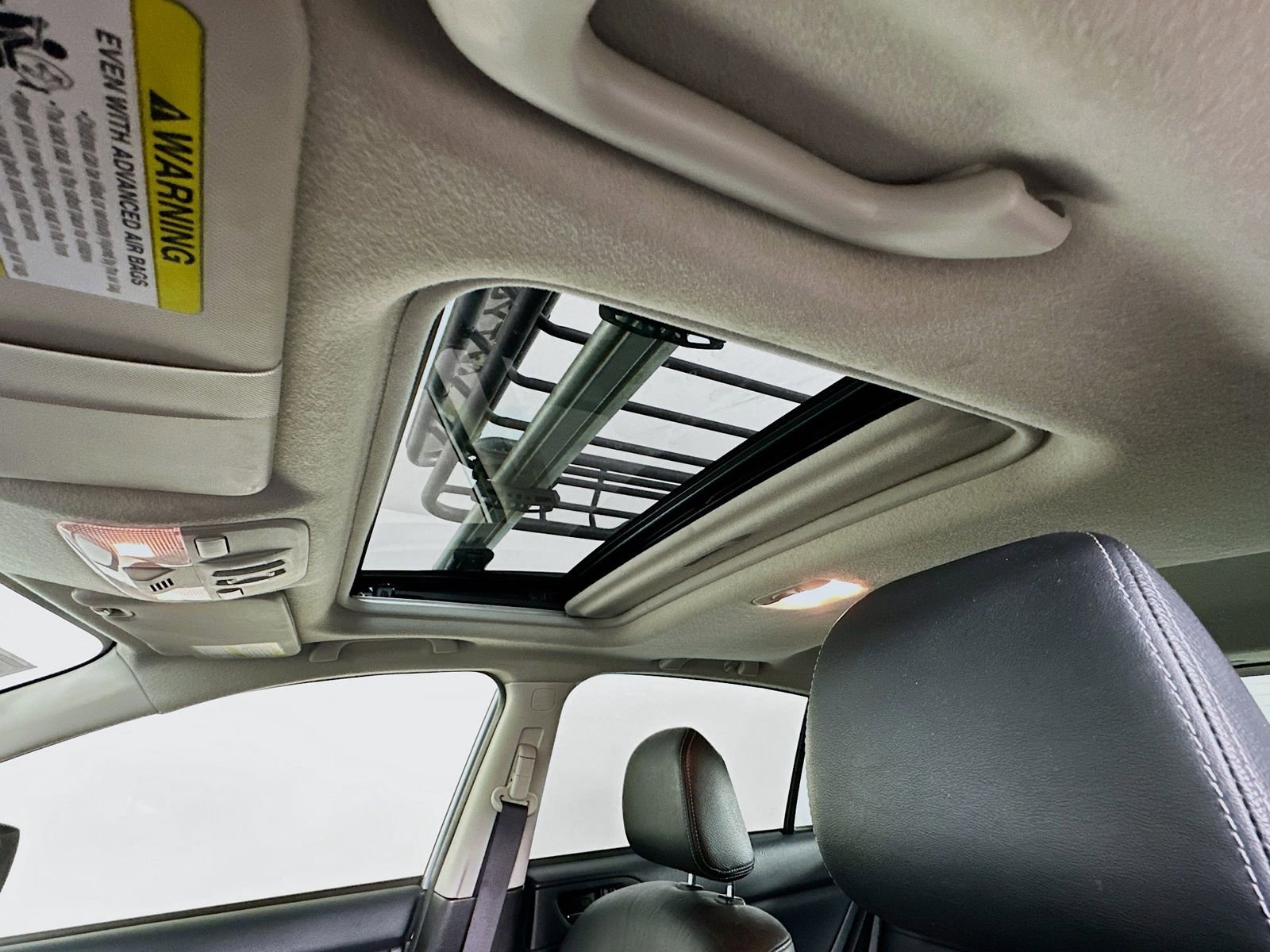 Used 2014 Subaru Crosstrek Touring AWD/4WD image 21