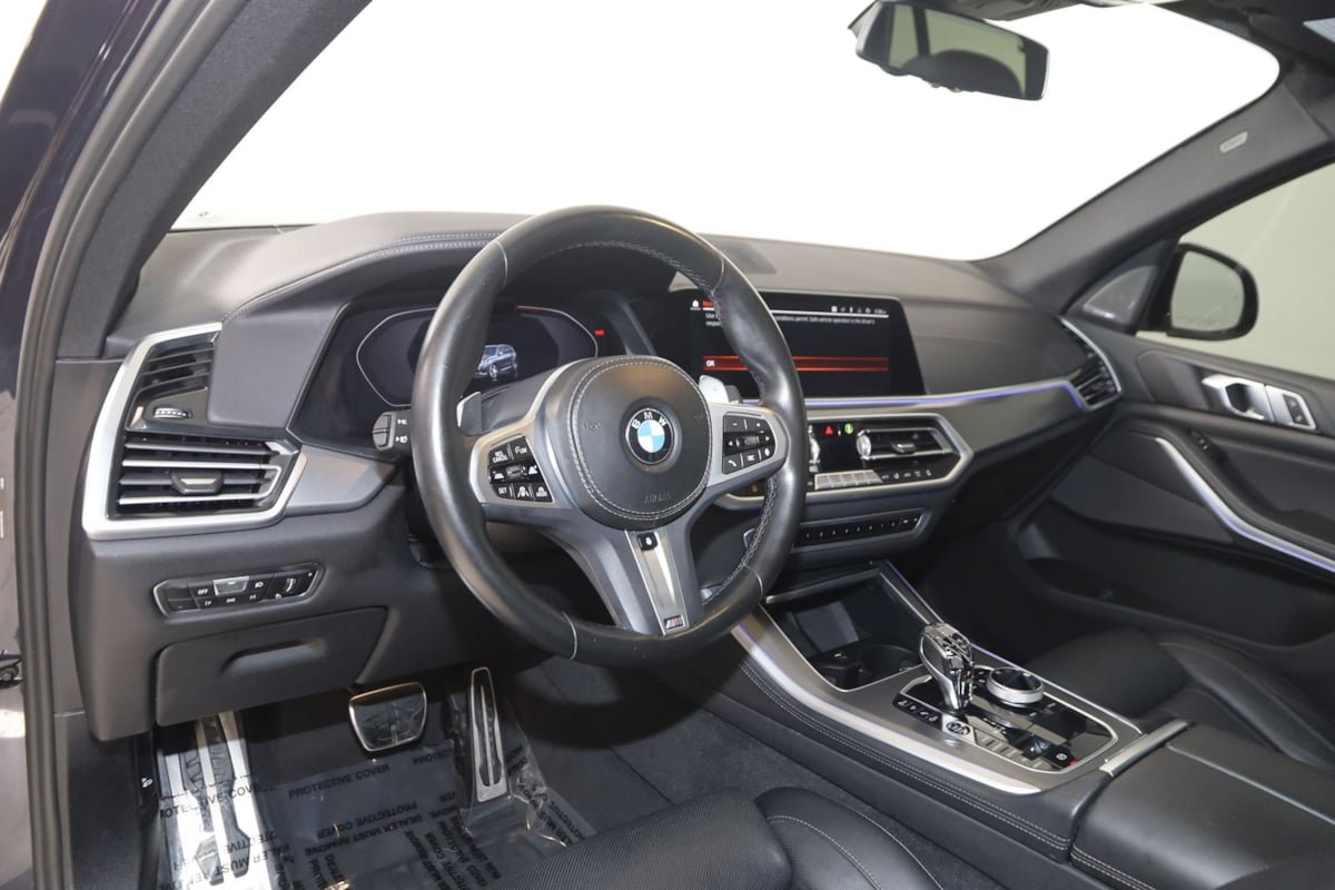 Used 2022 BMW X5 M50i w/ Executive Package AWD/4WD image 28