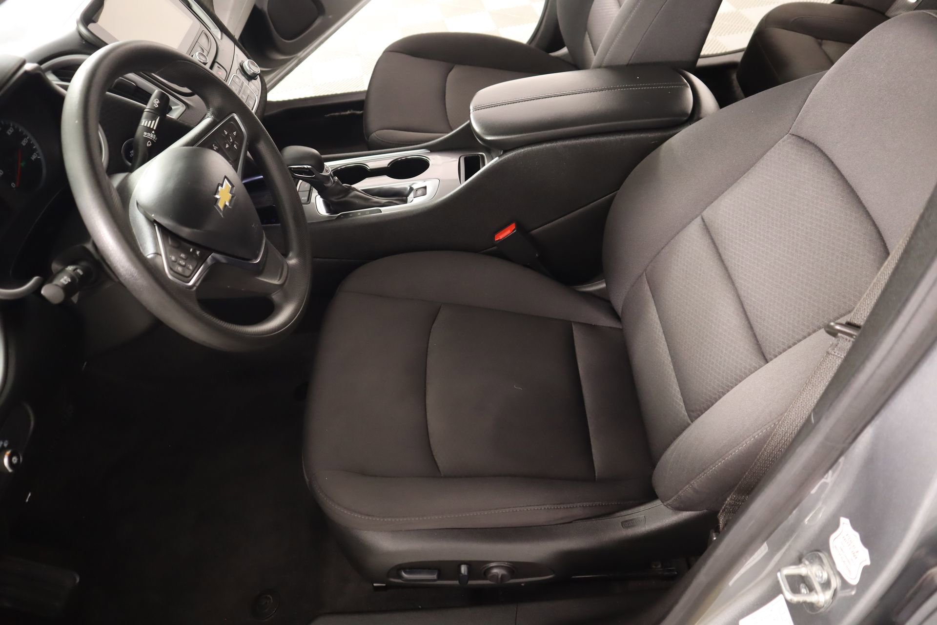 Used 2024 Chevrolet Malibu LT image 11