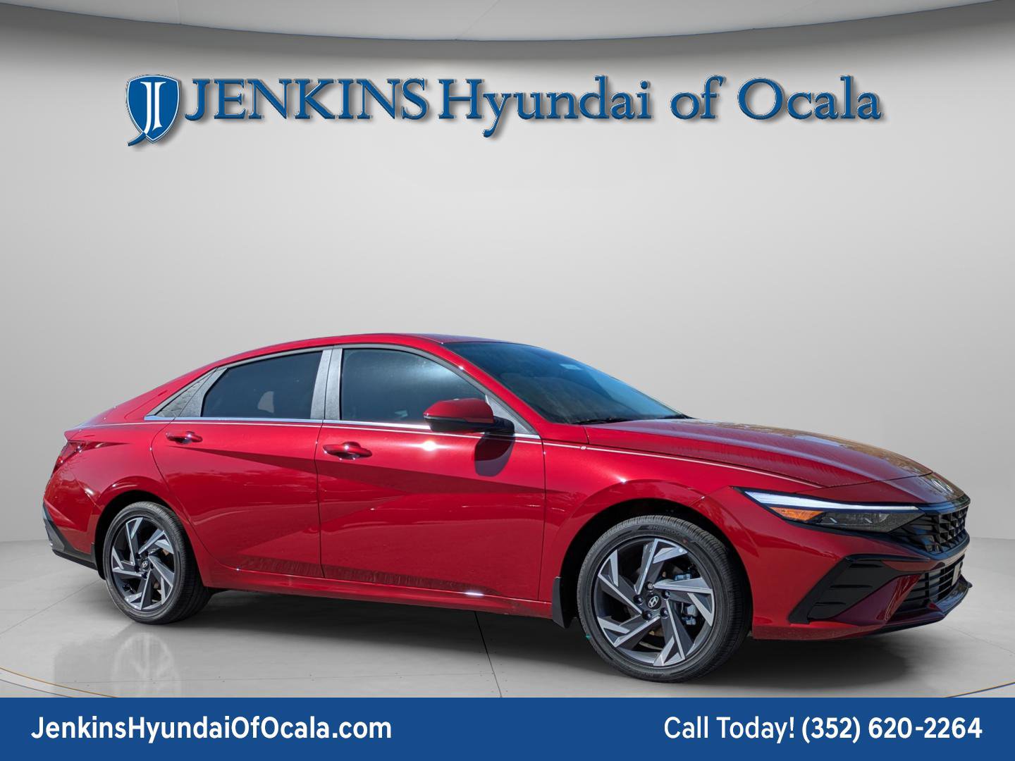 Used 2025 Hyundai Elantra Limited image 1