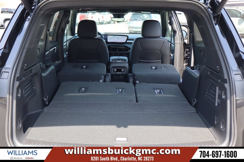 New 2026 Buick Enclave Sport Touring w/ Power Package FWD image 21