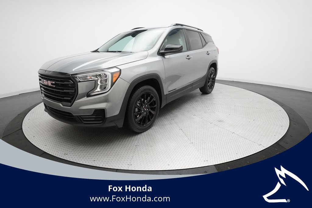 Used 2023 GMC Terrain SLE w/ Driver Convenience Package