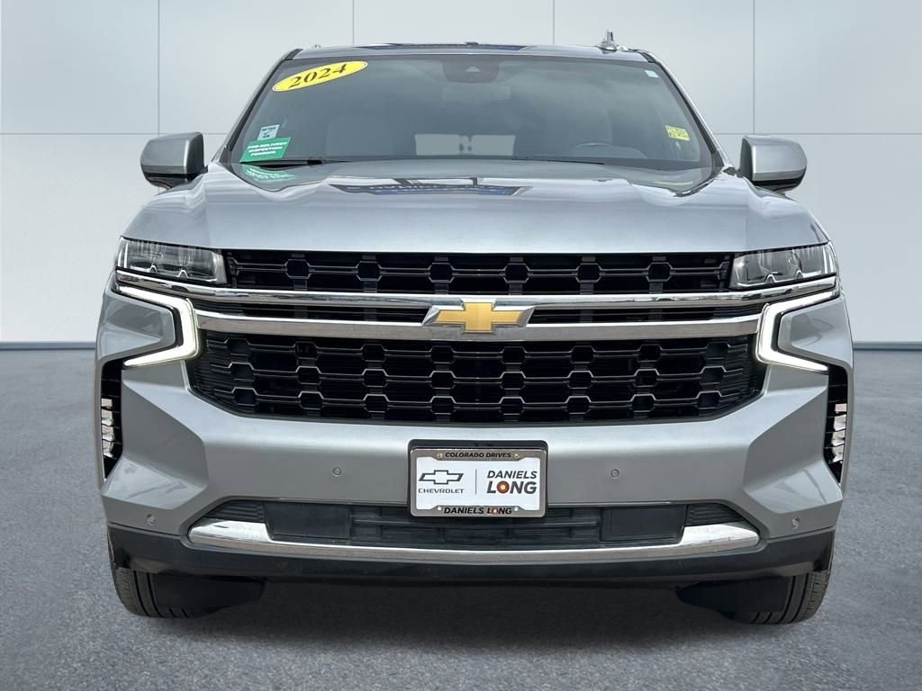 Used 2024 Chevrolet Suburban LS image 3