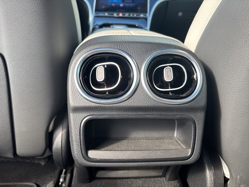 Used 2024 Mercedes-Benz C 300 Sedan image 18