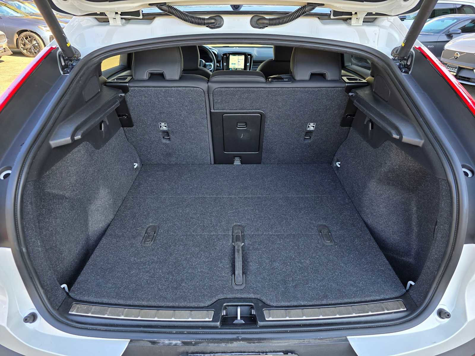 Certified 2023 Volvo C40 P8 Recharge Plus image 16