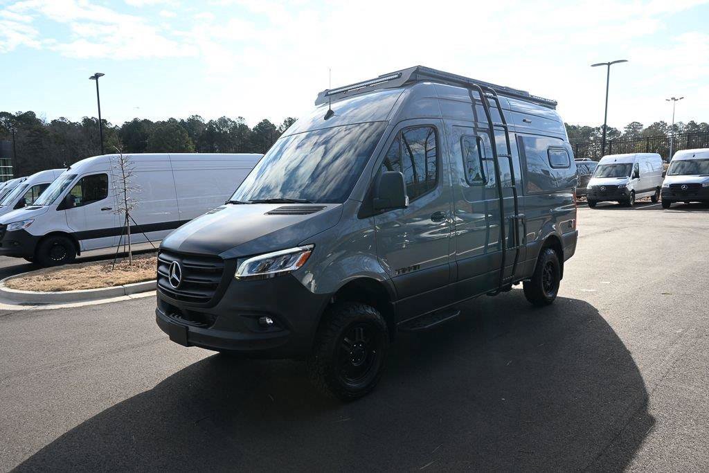 Used 2023 Mercedes-Benz Sprinter 2500 image 1