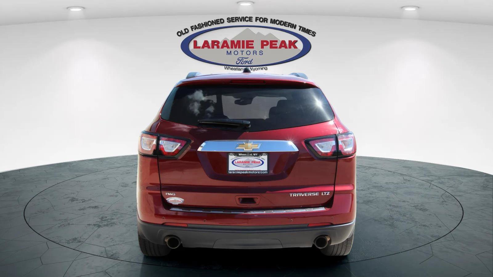 Used 2016 Chevrolet Traverse LTZ AWD/4WD image 4