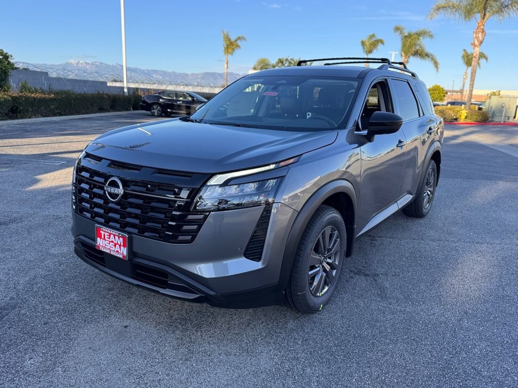 New 2026 Nissan Pathfinder SV image 4