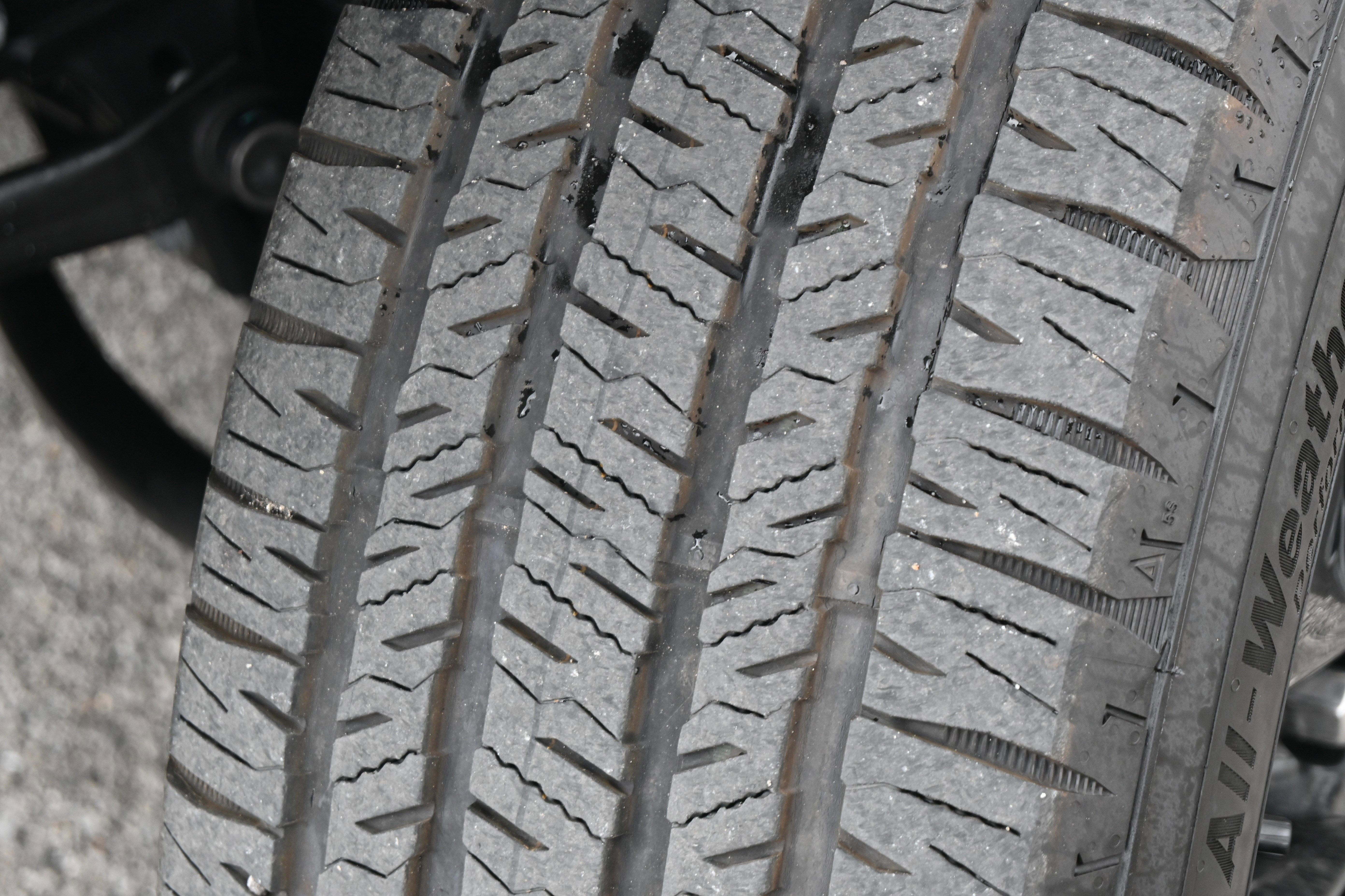 Used 2025 Jeep Wrangler Unlimited Sahara w/ Safety Group AWD/4WD image 12