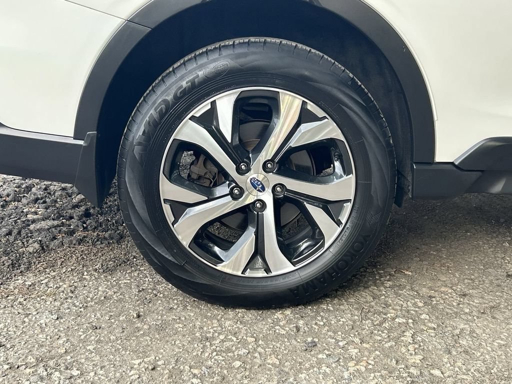 Certified 2022 Subaru Outback Limited AWD/4WD image 12