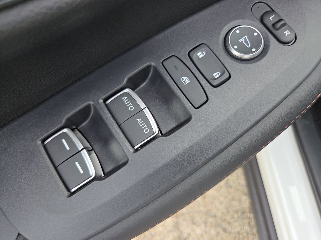 New 2027 Honda HR-V Sport image 31