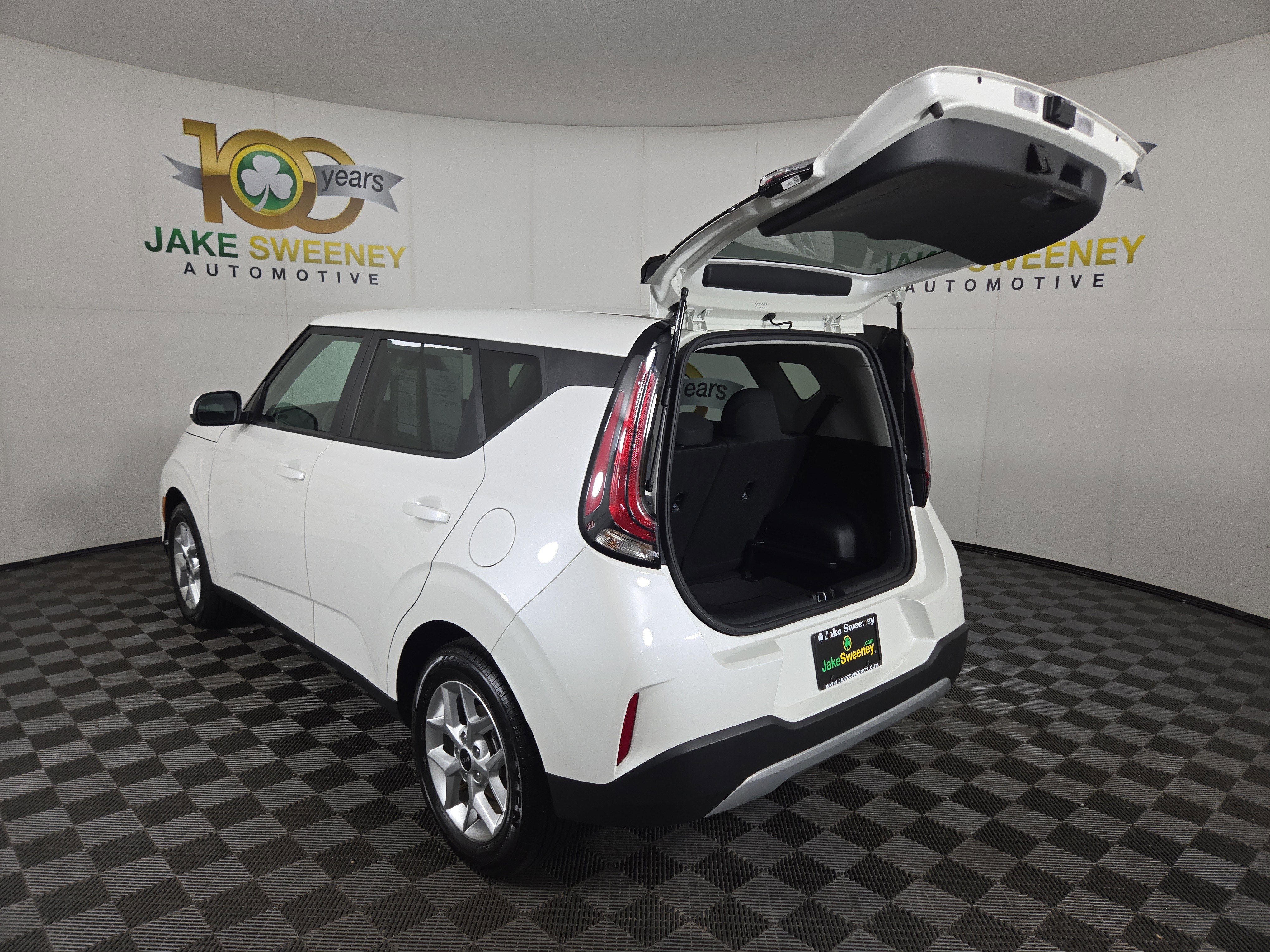 Used 2023 Kia Soul LX w/ LX Technology Package image 28