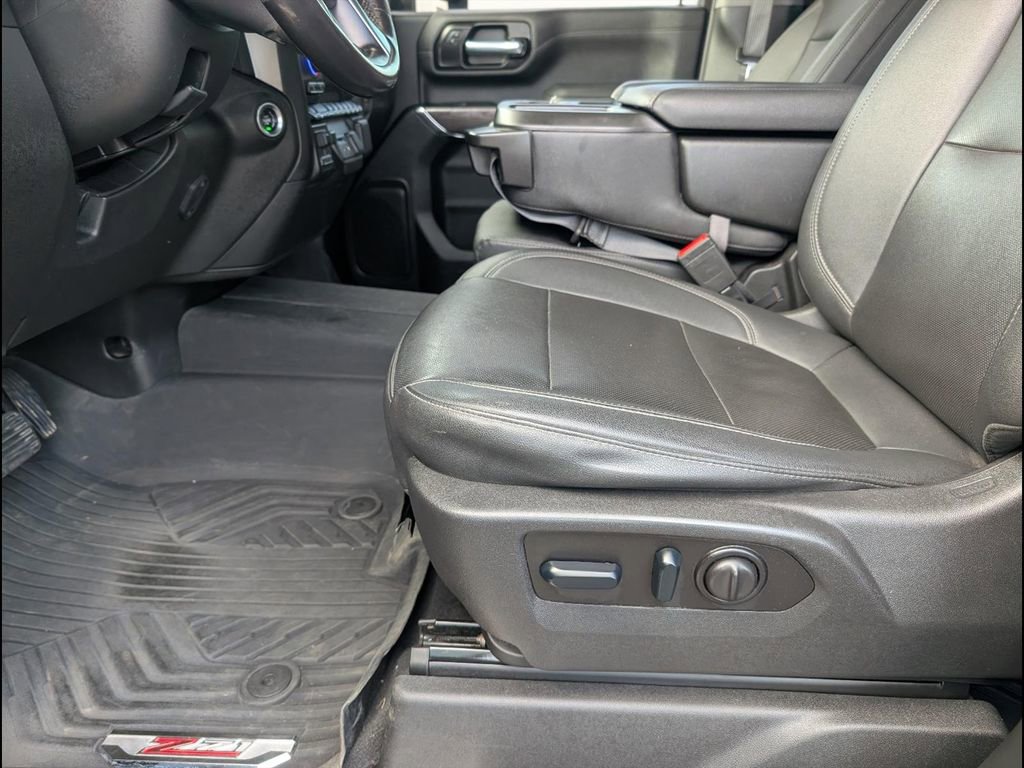 Used 2023 Chevrolet Silverado 2500 LTZ AWD/4WD image 12