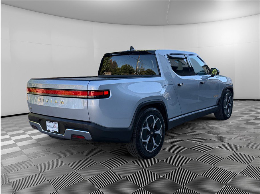 Used 2022 Rivian R1T Adventure AWD/4WD image 5
