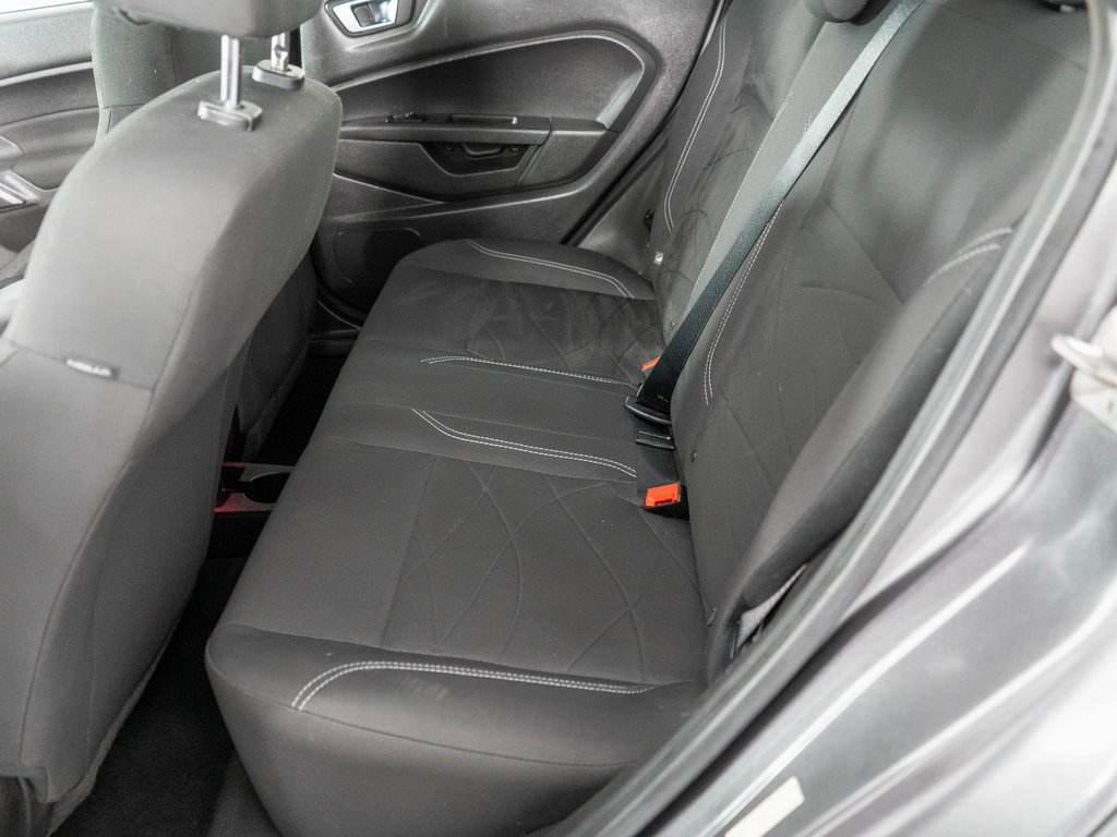 Used 2014 Ford Fiesta SE w/ SE Fuel Economy Package image 11