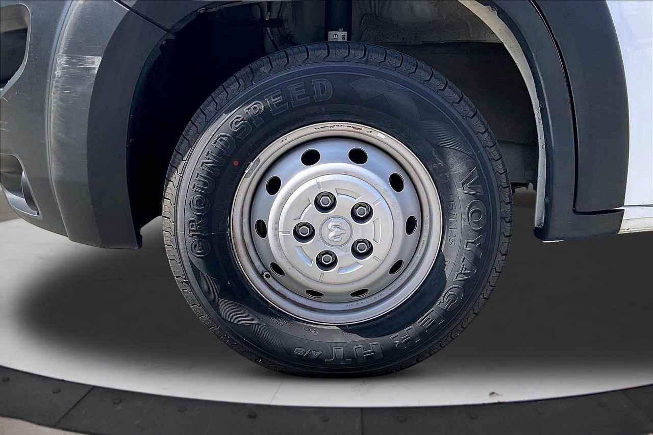 Used 2023 RAM ProMaster 2500 image 32