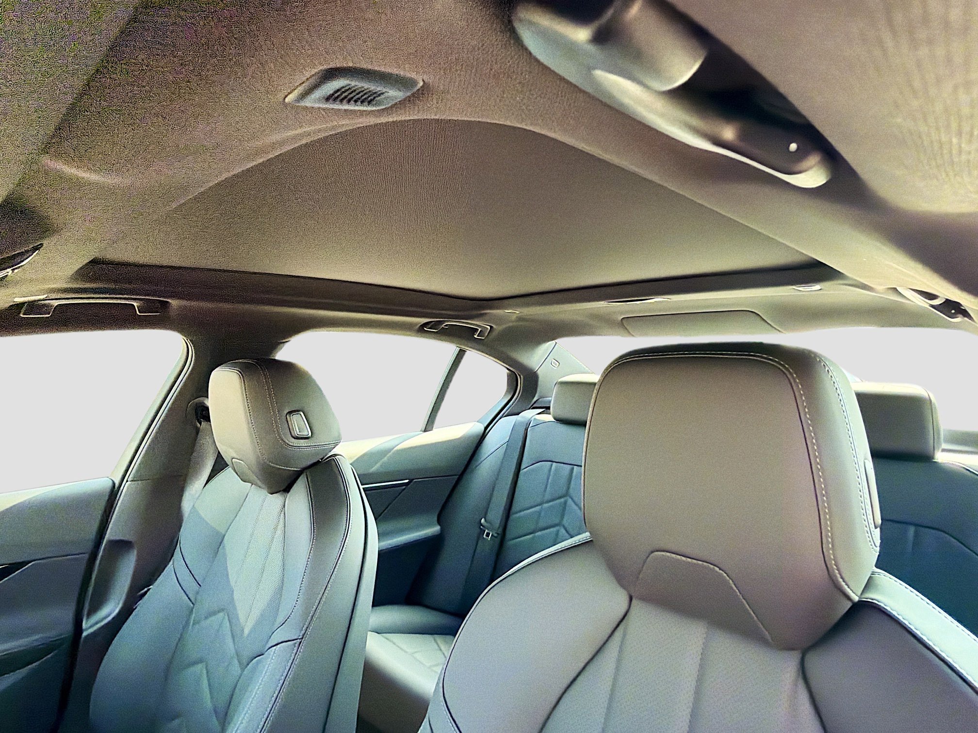 New 2026 BMW 530i w/ M Sport Package image 27