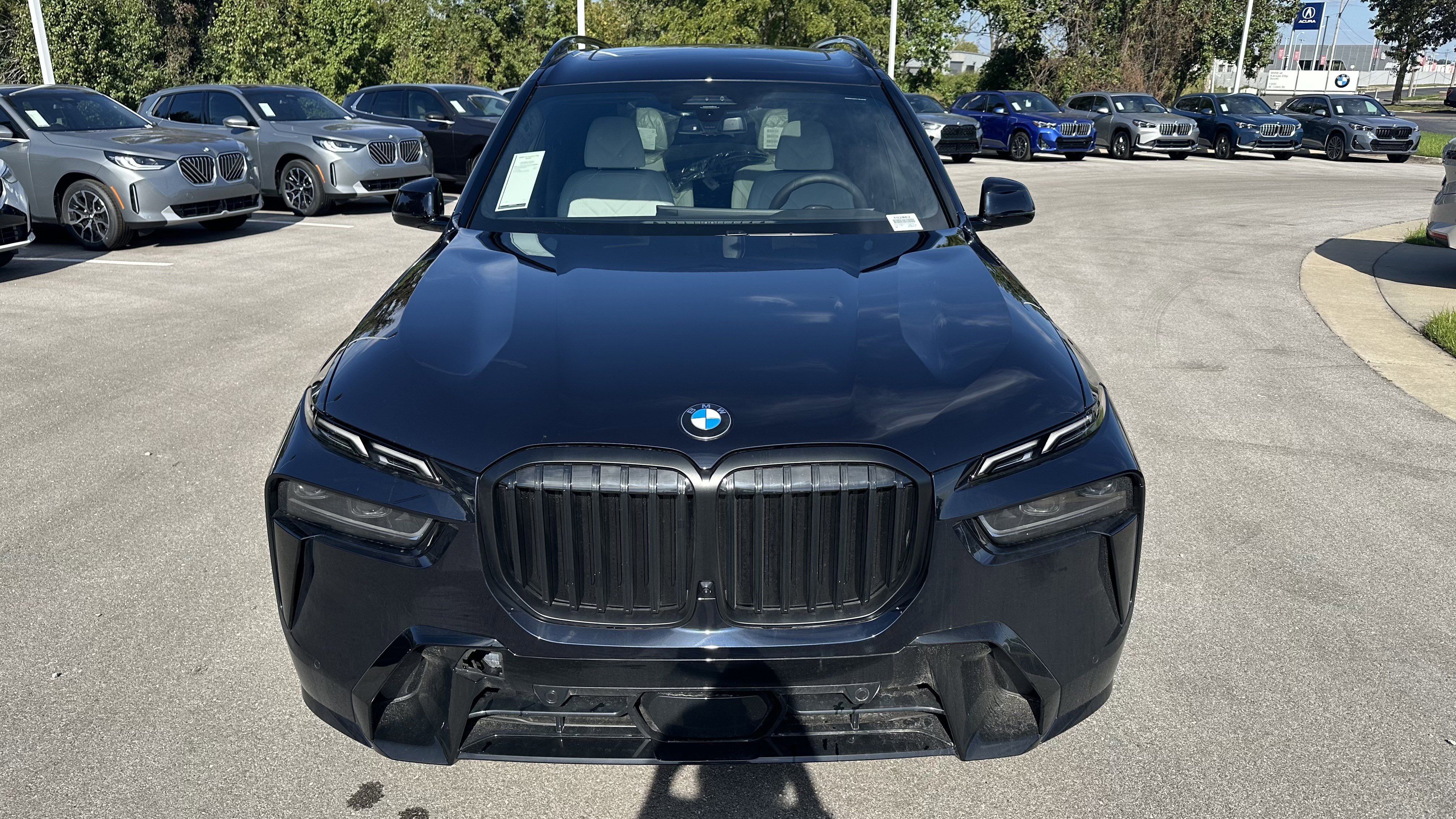 New 2026 BMW X7 xDrive40i w/ M Sport Package image 3