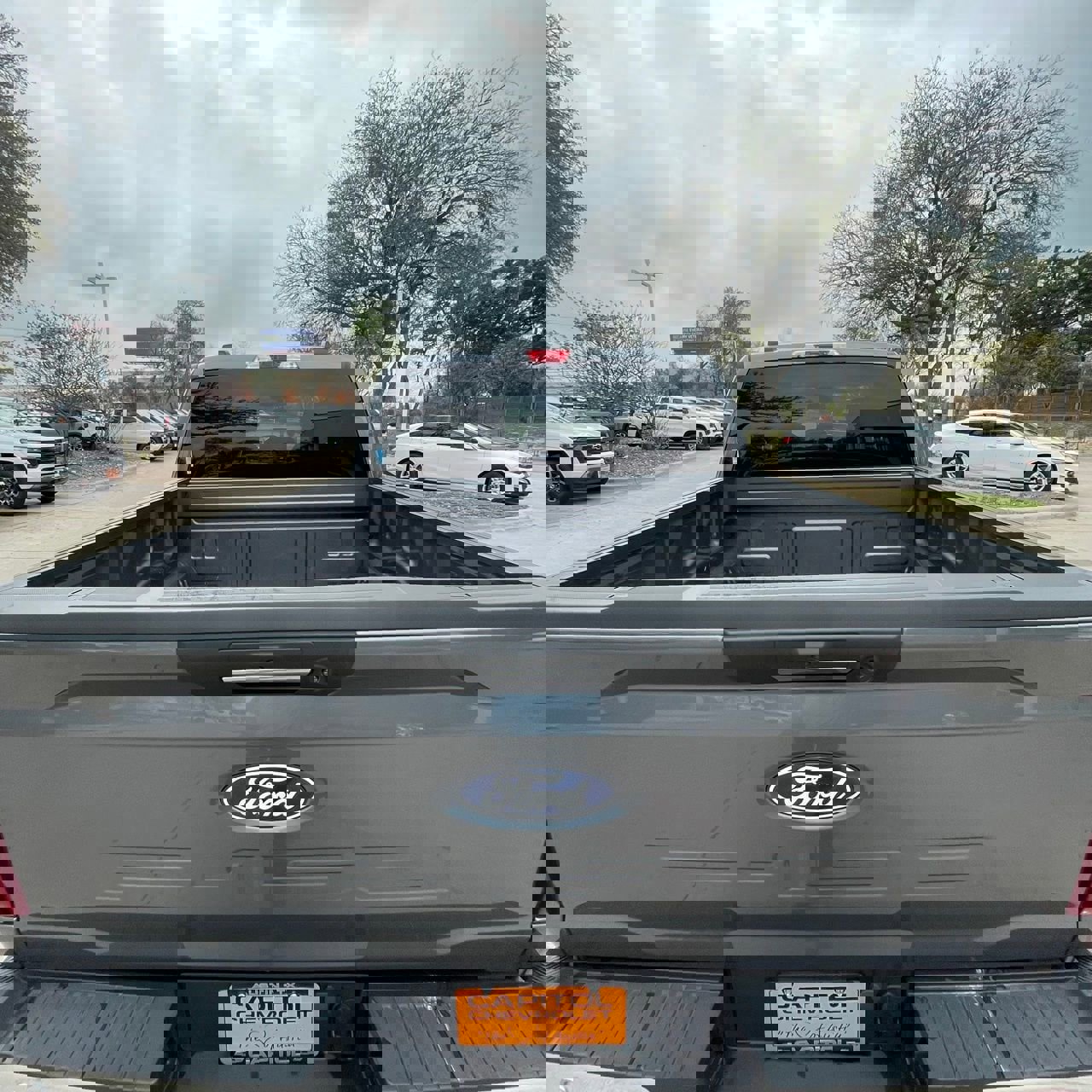 Used 2024 Ford F150 XLT w/ Mobile Office Package image 24