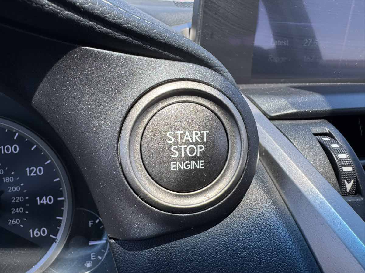 Used 2018 Lexus NX 300 FWD image 26