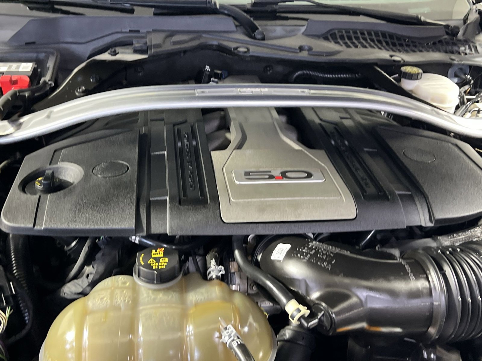 Used 2018 Ford Mustang GT Premium image 28