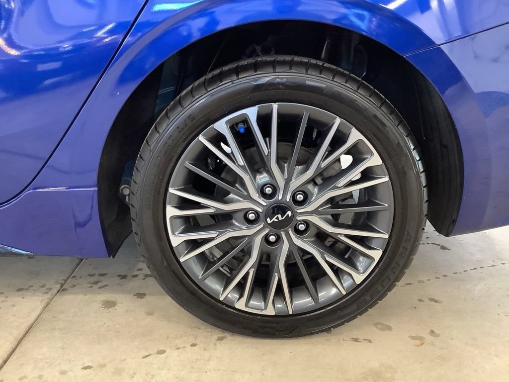 Certified 2024 Kia Forte GT-Line FWD image 15