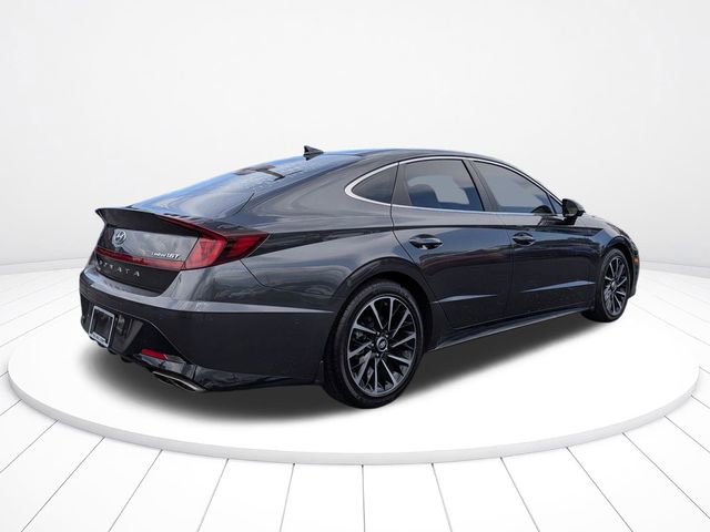 Used 2021 Hyundai Sonata Limited w/ Preferred Accessory Package FWD image 3