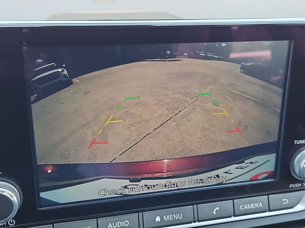 Used 2025 Nissan Altima 2.5 SV FWD image 18