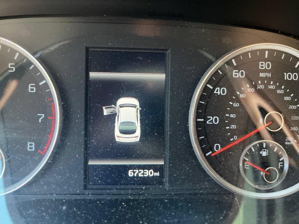 Used 2021 Kia K5 LXS FWD image 12