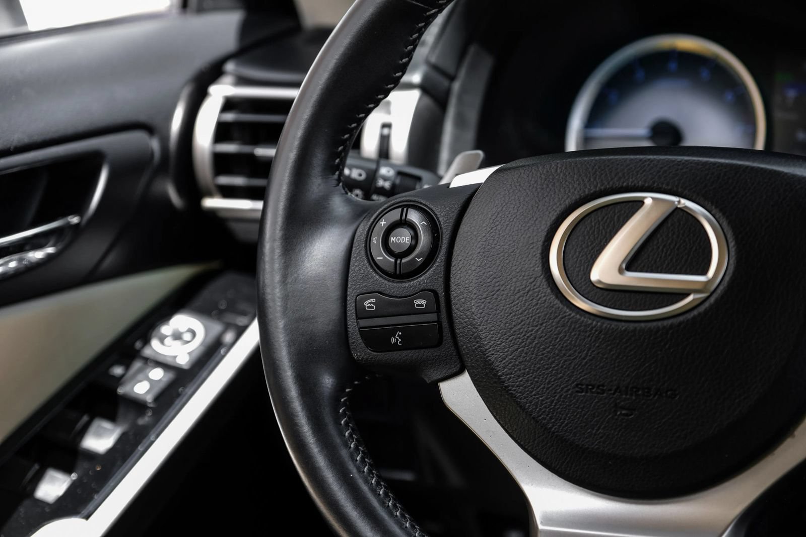 Used 2015 Lexus IS 250 AWD w/ Navigation System Package image 17