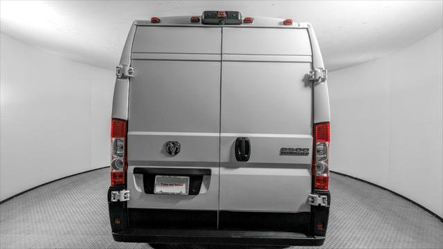 Used 2025 RAM ProMaster 2500 w/ Convenience Group FWD image 5