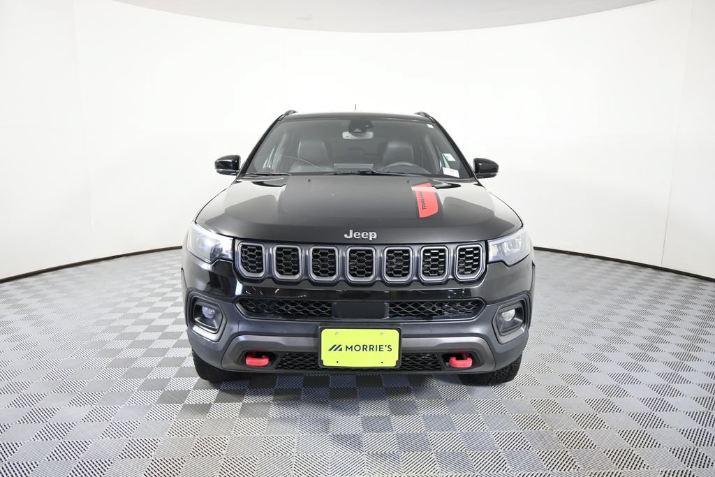 Used 2024 Jeep Compass Trailhawk AWD/4WD image 10
