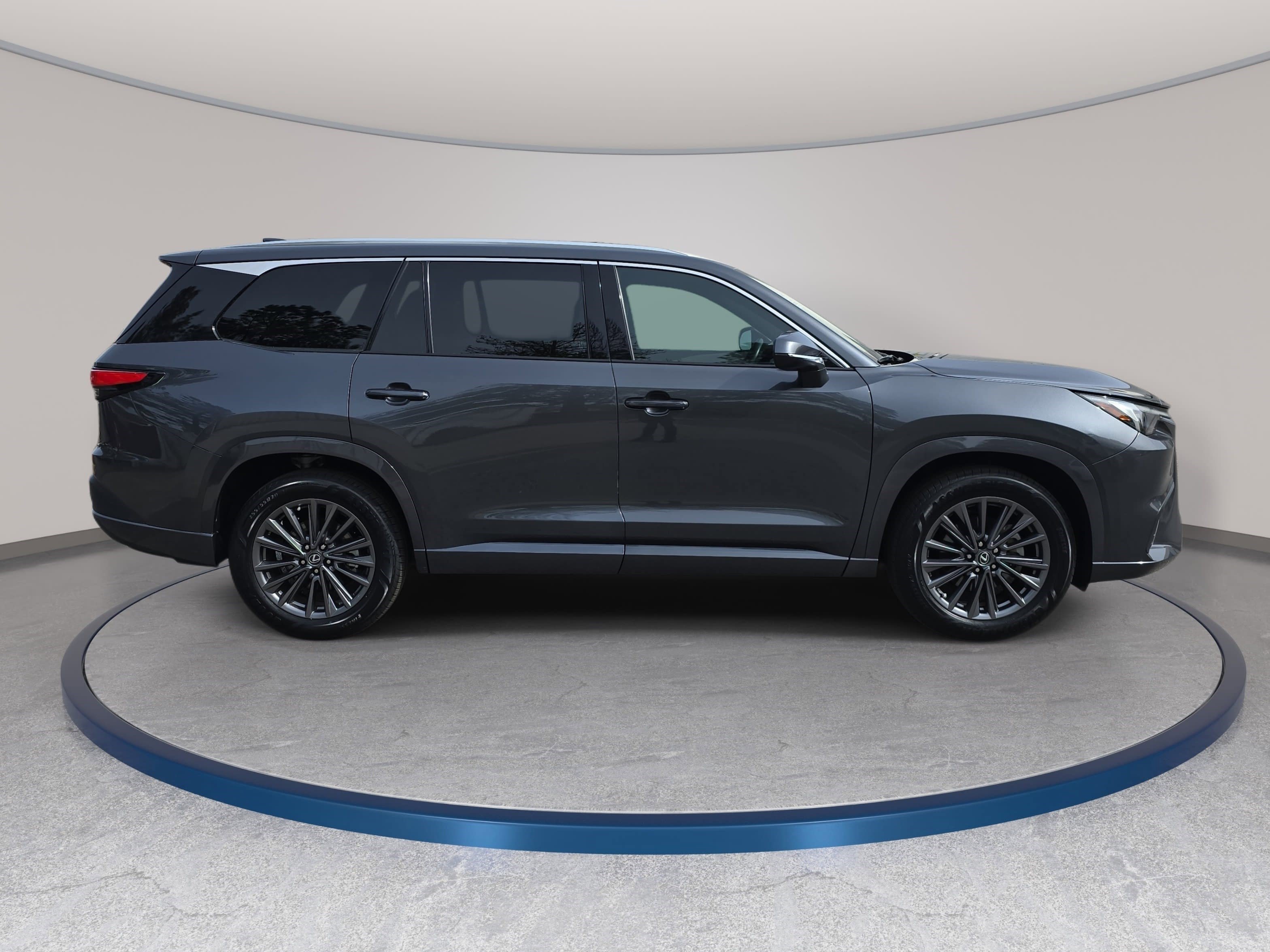 Used 2024 Lexus TX 350 FWD w/ Cold Weather Package image 4