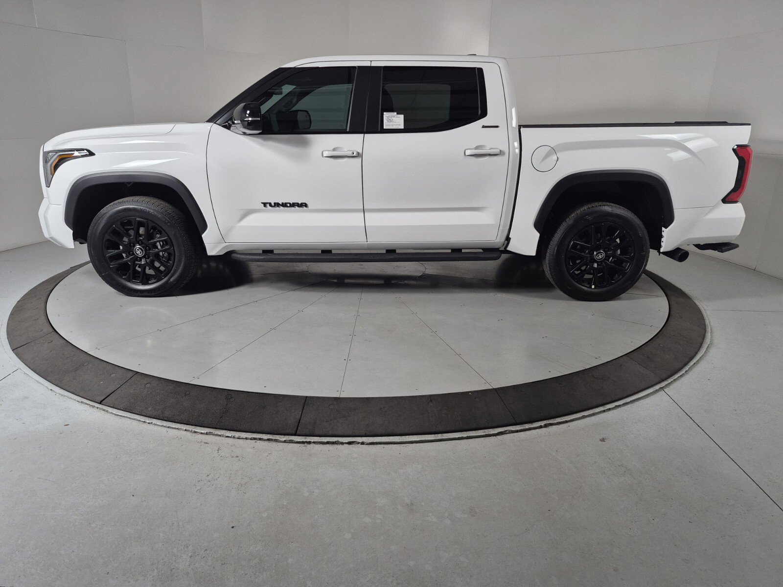 New 2026 Toyota Tundra Limited image 2