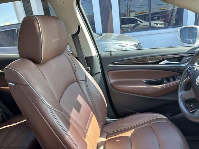 Used 2020 Buick Enclave Avenir w/ Avenir Technology Package image 14