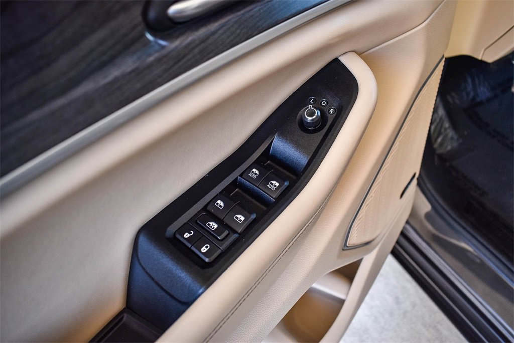 Used 2022 Jeep Grand Cherokee Limited 4xe image 20