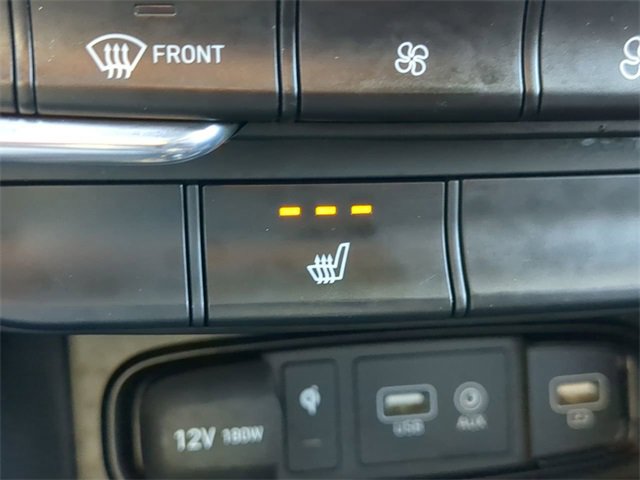 Used 2020 Hyundai Santa Fe SEL w/ Convenience Package image 21