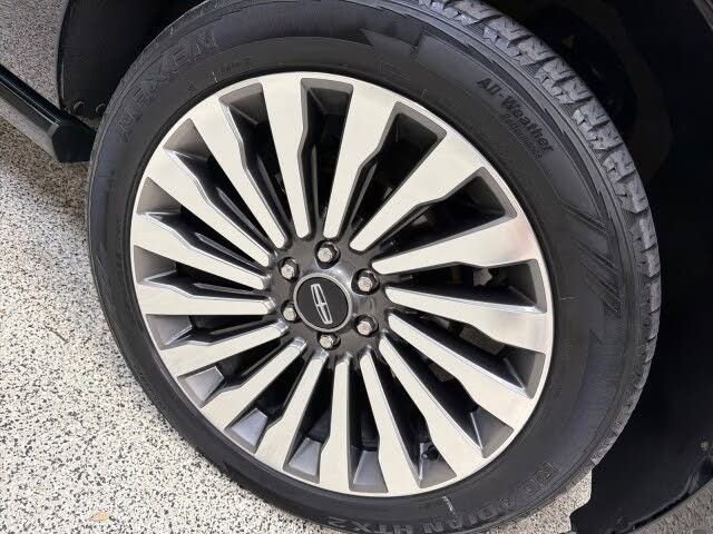 Used 2019 Lincoln Navigator L Reserve AWD/4WD image 52