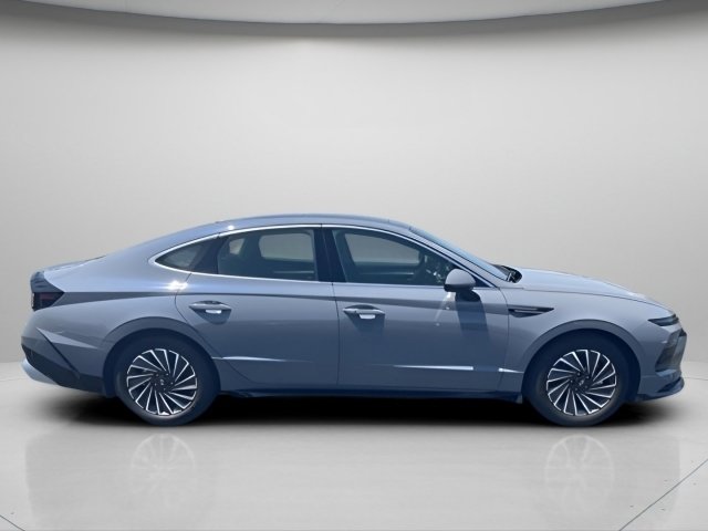 Used 2026 Hyundai Sonata SEL FWD image 6