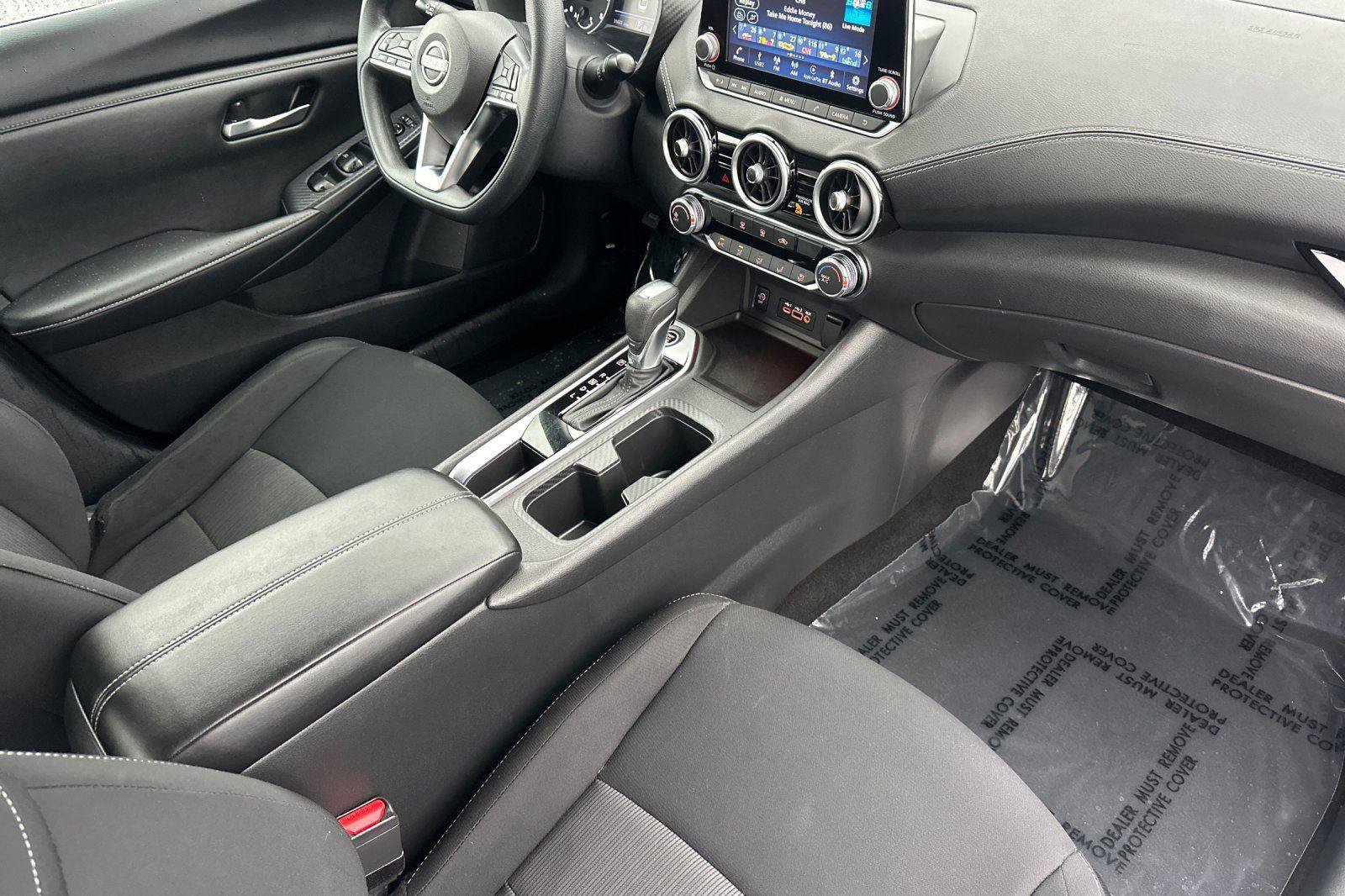 Used 2024 Nissan Sentra SV image 14