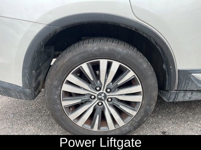 Used 2020 Mitsubishi Outlander SEL image 10