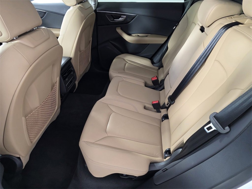Used 2025 Audi Q8 Premium w/ Convenience Package image 14