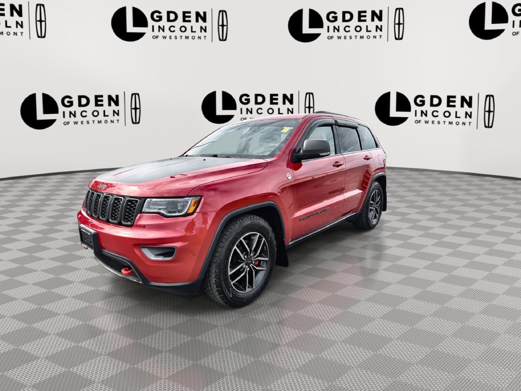 Used 2019 Jeep Grand Cherokee Trailhawk w/ Trailhawk Luxury Group AWD/4WD image 4