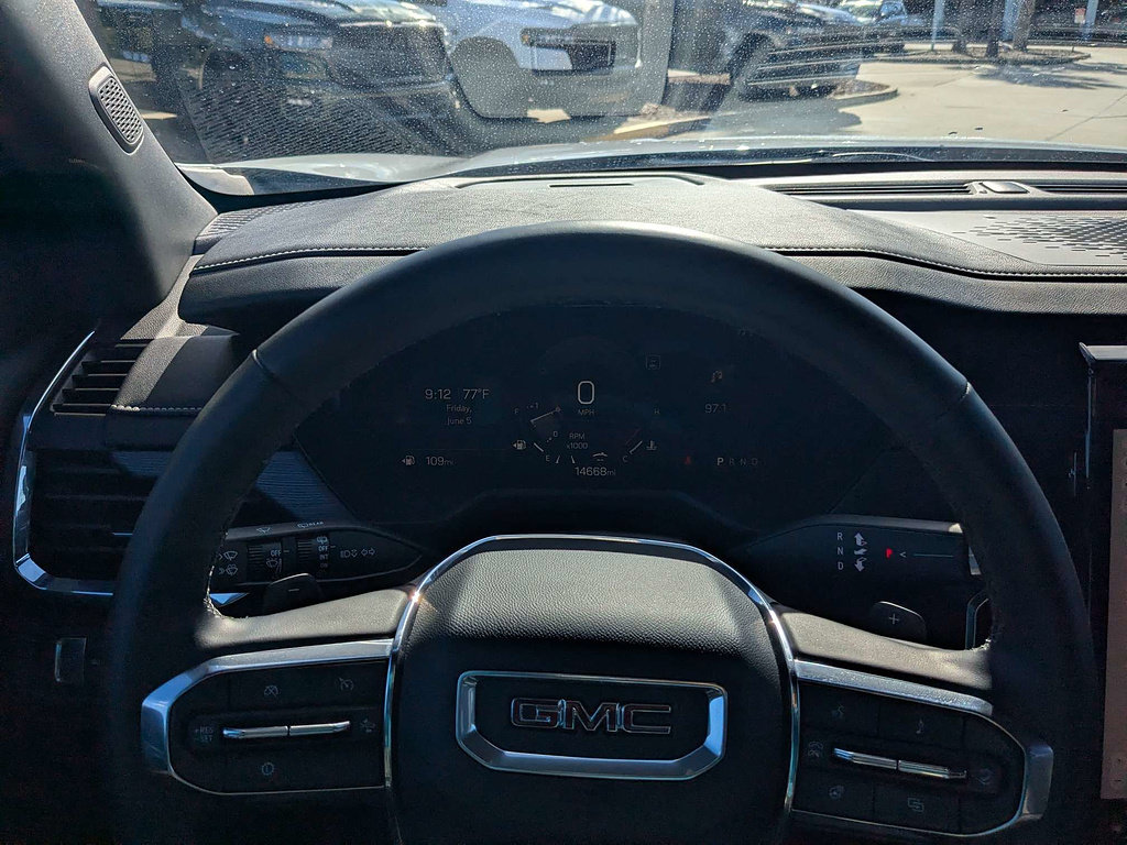 Used 2025 GMC Acadia Elevation FWD image 30