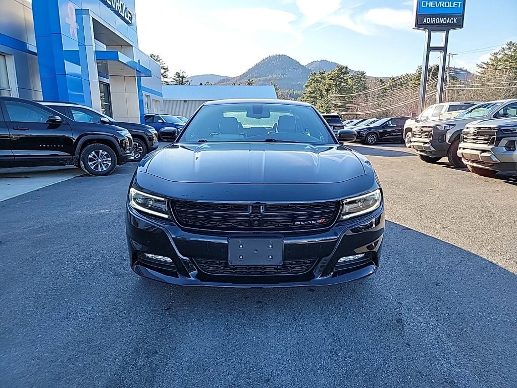 Used 2018 Dodge Charger GT image 2
