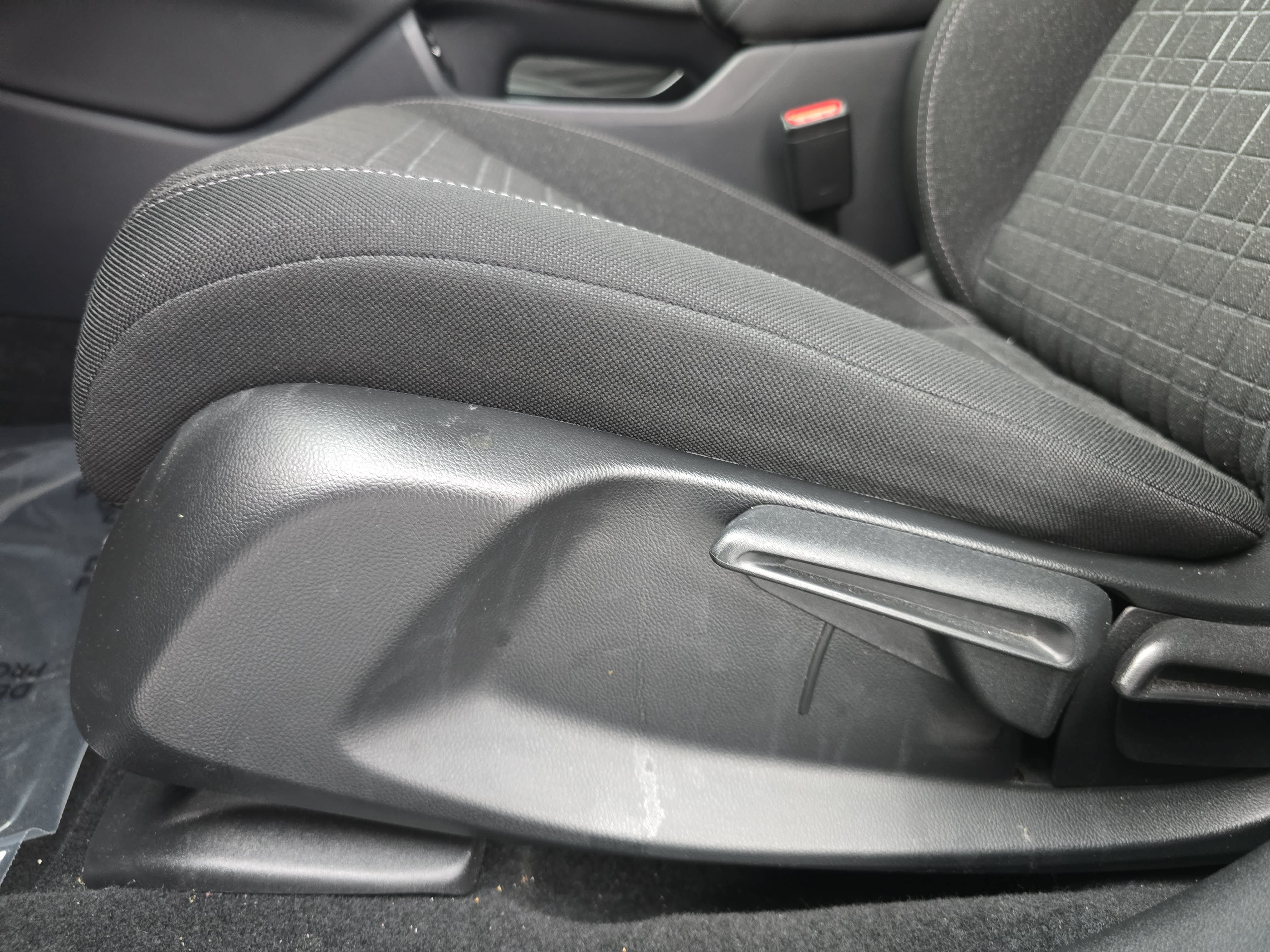 Used 2024 Honda HR-V LX image 28
