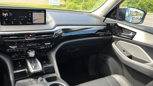 Certified 2023 Acura MDX SH-AWD w/ Technology Package image 27