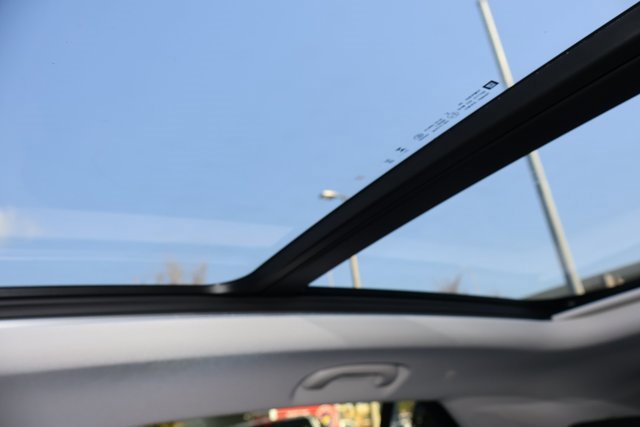 New 2026 Buick Envision Avenir image 24