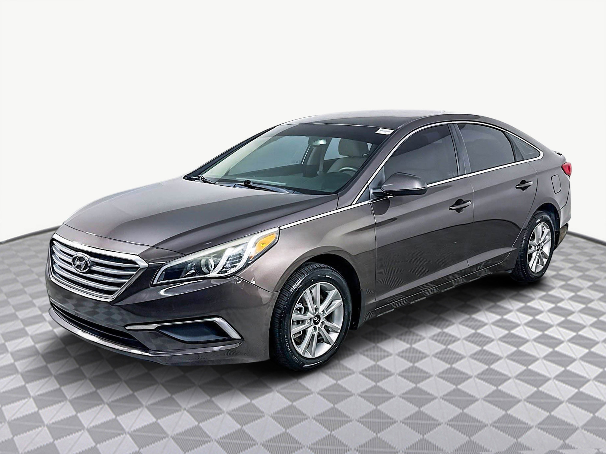 Used 2017 Hyundai Sonata ECO image 4